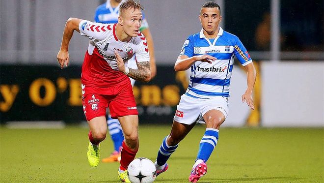 军不仅对球 军不仅对球