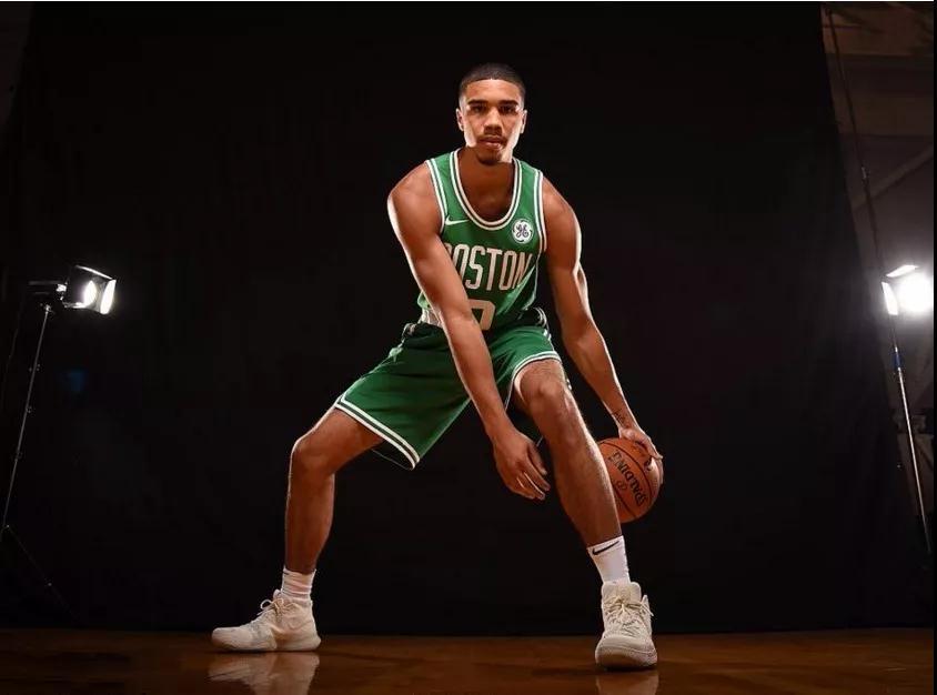厄齐尔频繁 厄齐尔频繁